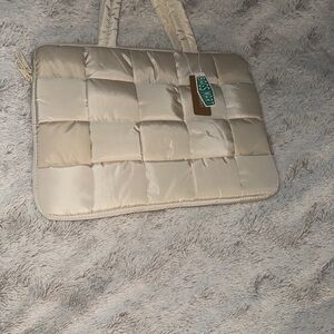 Chic Beige Quilted Laptop Bag